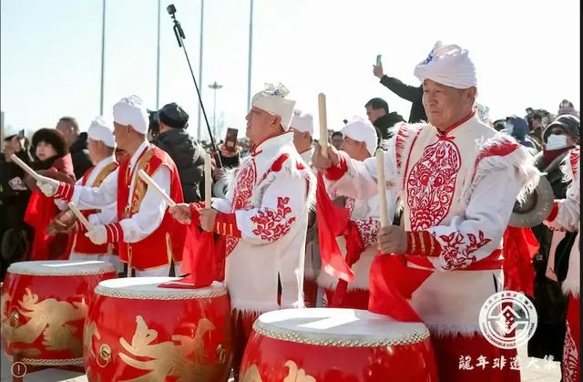 蜜蜂牌麥芽糖亮相“龍年非遺大集”